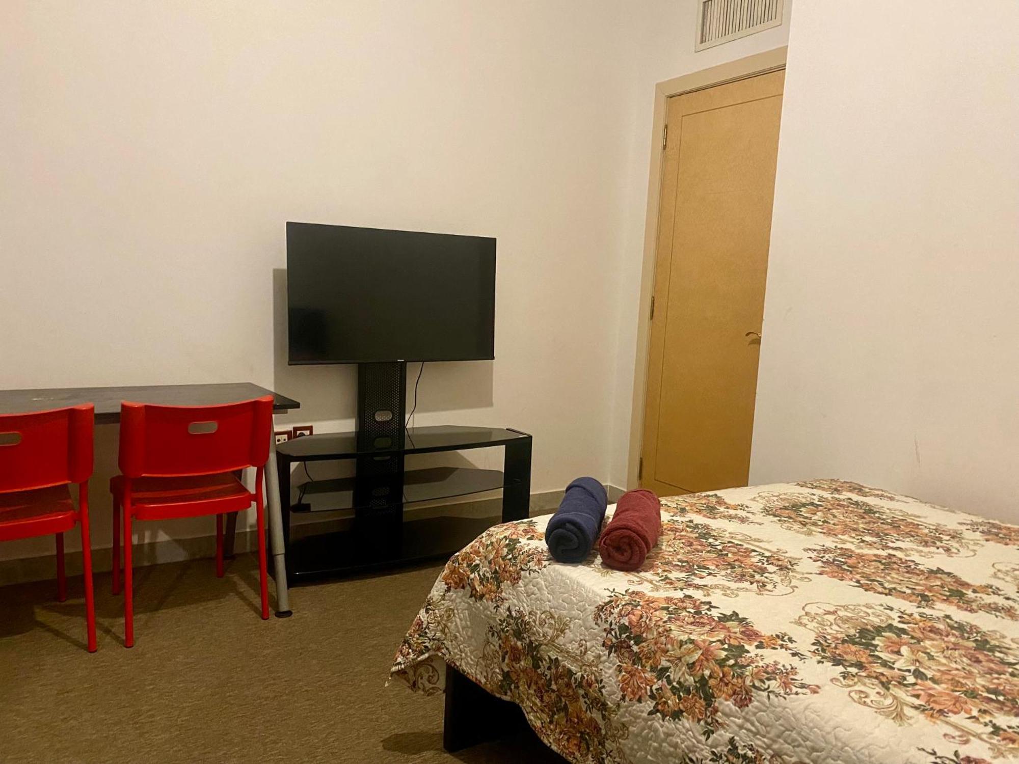 A Home Away From Home アブダビ エクステリア 写真